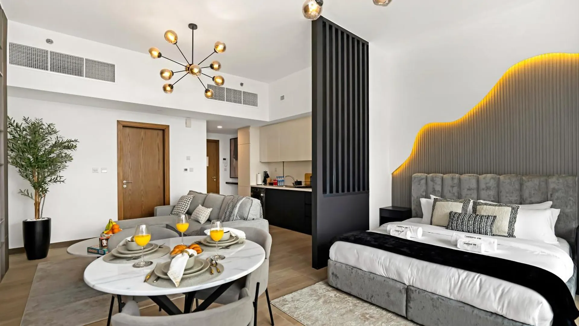 Wonderful Stay At Zaya Hameni - Best Amenities - Unique In Jvc - Brand New Luxury Apartments Dubai 0*,